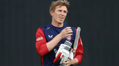 Out of England side, Crawley handed red-ball break to 'recharge'